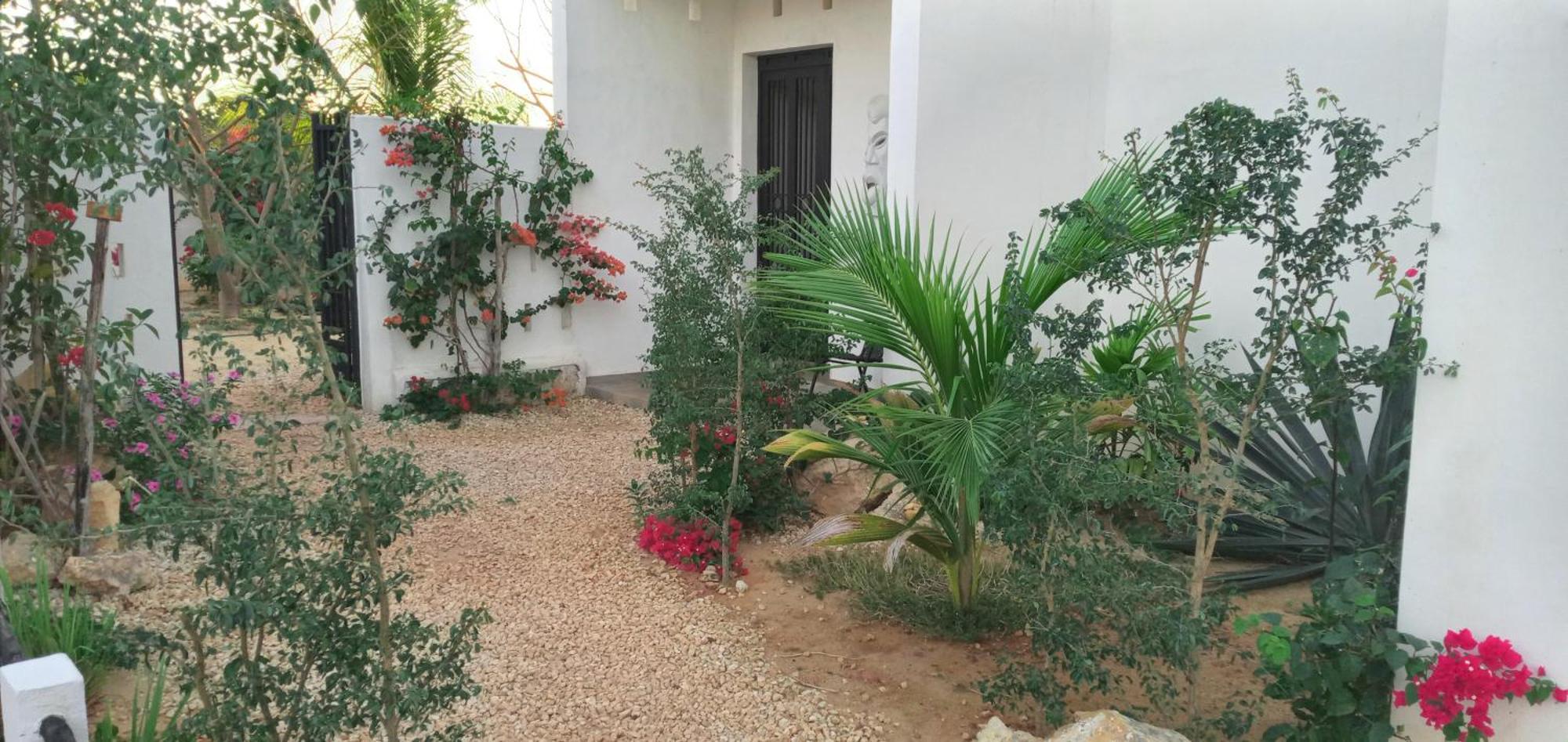 Cytyz Appart Hotel Mahajanga Bagian luar foto
